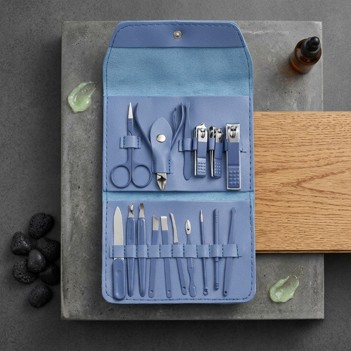 16-in-1 Professional Stainless Steel Manicure & Pedicure Grooming Kit (Random Color)